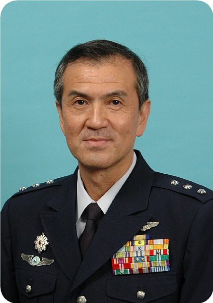 http://fukuoka.goyu.jp/%E5%AE%AE%E5%B7%9D%E8%A5%BF%E7%A9%BA%E5%8F%B8%E4%BB%A4%E5%AE%98%E8%A7%92%E4%B8%B8%E3%80%80%E5%86%99%E7%9C%9F.jpg