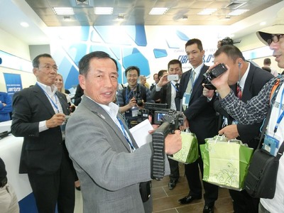 ④イスラエル国防省＆防衛産業展示場.jpg